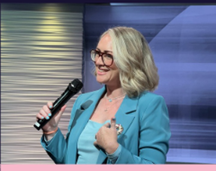 Jennifer Davy, Founder, Coach, Global Speaker & Author